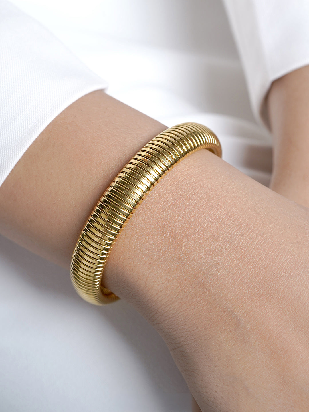 Abby Ribbed 18K Gold Plated Bangle Bracelet