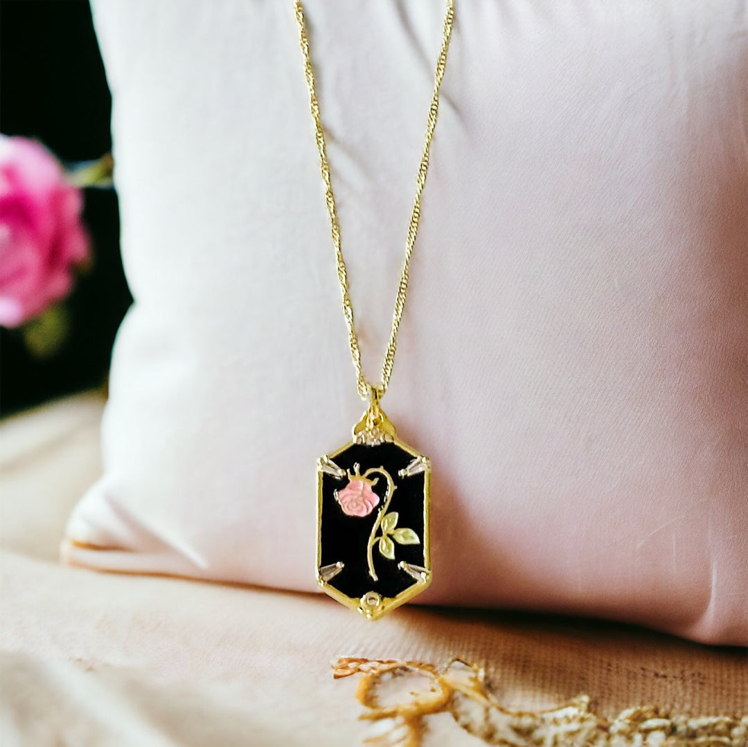 Rossina Wilted Rose Necklace