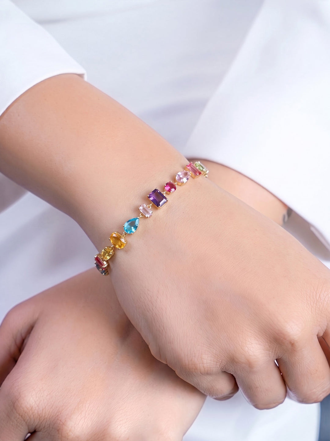 Kyara Multi Diamond 18K Gold Plated Chain Bracelet