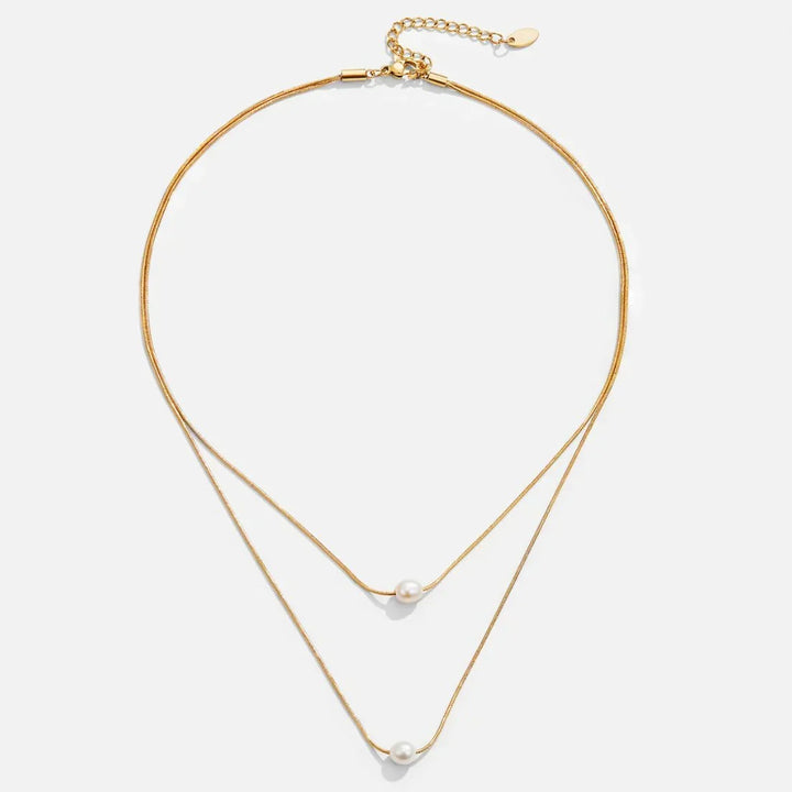Sophisticated Layered Pearl Necklace