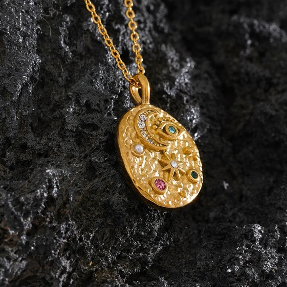 Vintage Gold Moon &amp; Star Pendant Necklace